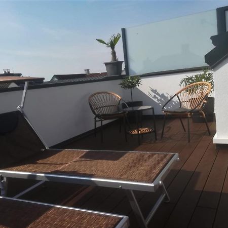 Penthouse Griemann 2 Fuer Max 4 Personen Mit Eigener Grosser Dachterrasse Zum Relaxen! Illmitz Bagian luar foto