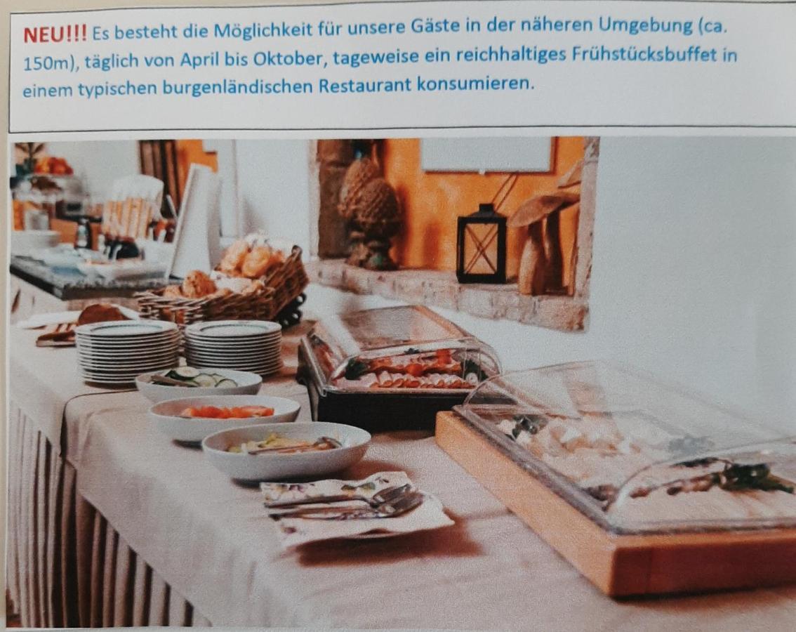 Penthouse Griemann 2 Fuer Max 4 Personen Mit Eigener Grosser Dachterrasse Zum Relaxen! Illmitz Bagian luar foto