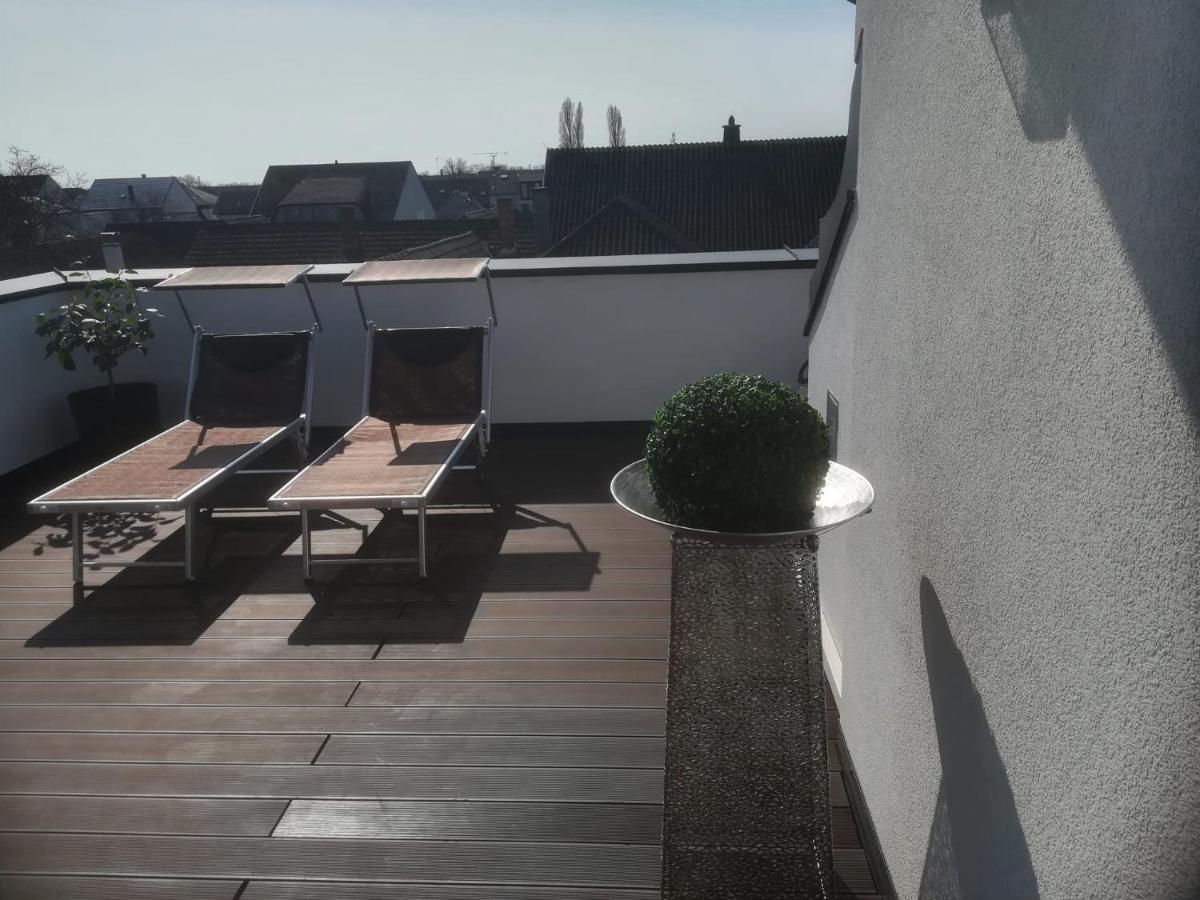 Penthouse Griemann 2 Fuer Max 4 Personen Mit Eigener Grosser Dachterrasse Zum Relaxen! Illmitz Bagian luar foto