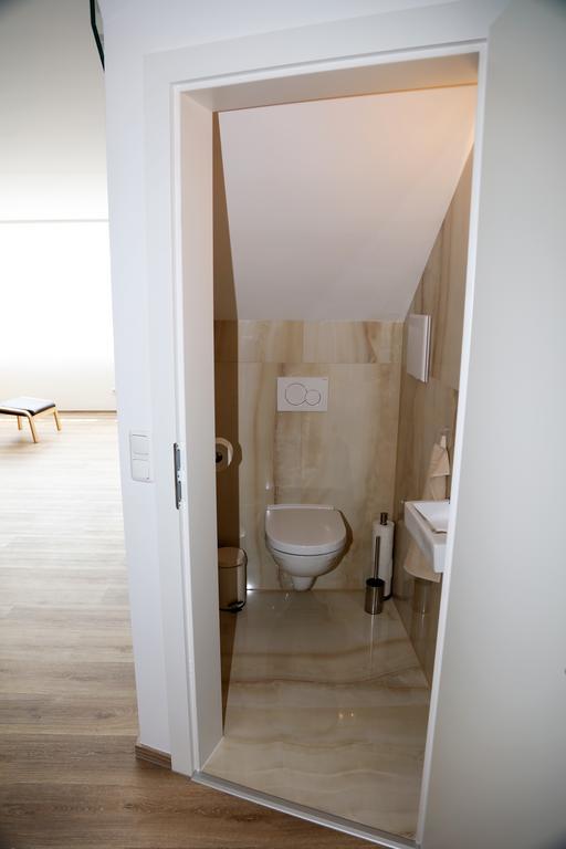Penthouse Griemann 2 Fuer Max 4 Personen Mit Eigener Grosser Dachterrasse Zum Relaxen! Illmitz Bagian luar foto